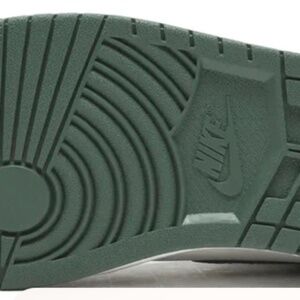 Air Jordan 1 Retro High OG "Clay Green"